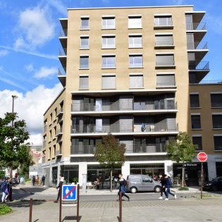 Immeuble CosYle. Architectes   DLW. Maîtrise douvrage  ADI Harmonie Habitat. Nantes Loire Atlantique 12 2019 © Vincent Jacques Samoa 1 scaled 315x315 - Cos'yle