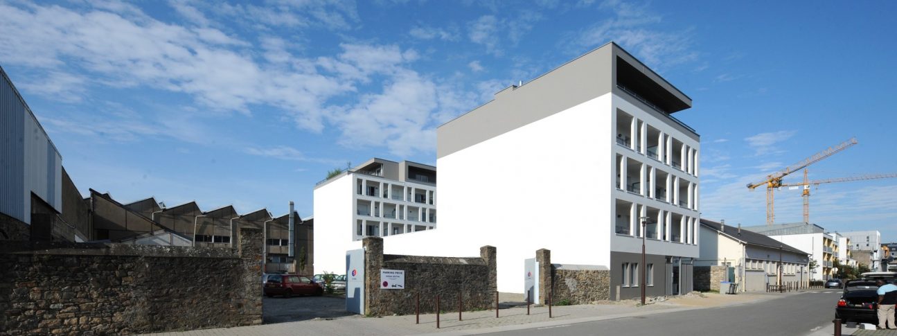 cours saint vincent 1295x485 - Cours Saint - Vincent