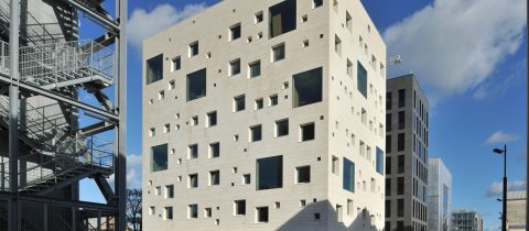 ehundura 480x210 - Ehundura