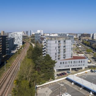 bd Gaëtan Rondeau. Immeuble Stîle. Nantes Loire Atlantique 04 2020 © Valéry Joncheray Samoa scaled 315x315 - St'île