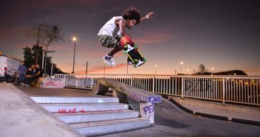 Test lumière. Skate park. Bd Gaston Doumergue. Nantes Loire Atlantique 09 2019 © Jean Dominique Billaud Samoa 370x195 - Les pratiques sportives mises en lumière sur le quai Doumergue