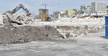 Démolition du Min Marché dIntérêt National. Nantes Loire Atlantique 05 2019 © Jean Dominique Billaud Samoa 370x195 - Déconstruction de l'ancien MIN : ou comment faire du neuf avec de l'ancien ?