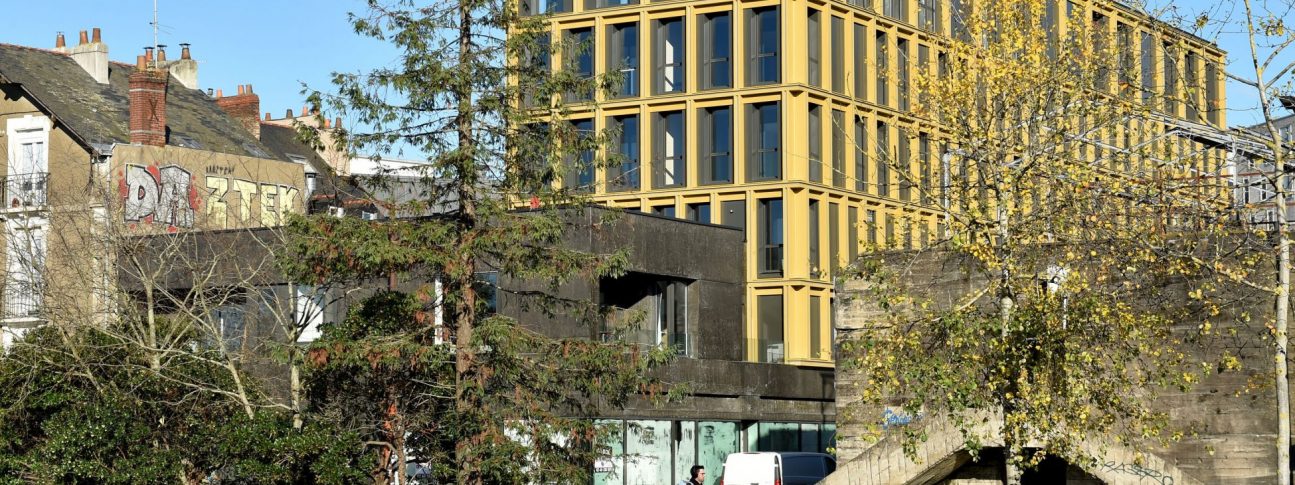 Bd Léon Bureau. Immeuble Les Nouveaux Mondes 1. Architectes : Maxime Schmitt. Maîtrise d'ouvrage: Bouygues Immobilier. Nantes (Loire-Atlantique) 12/2019 © Jean-Dominique Billaud/Samoa