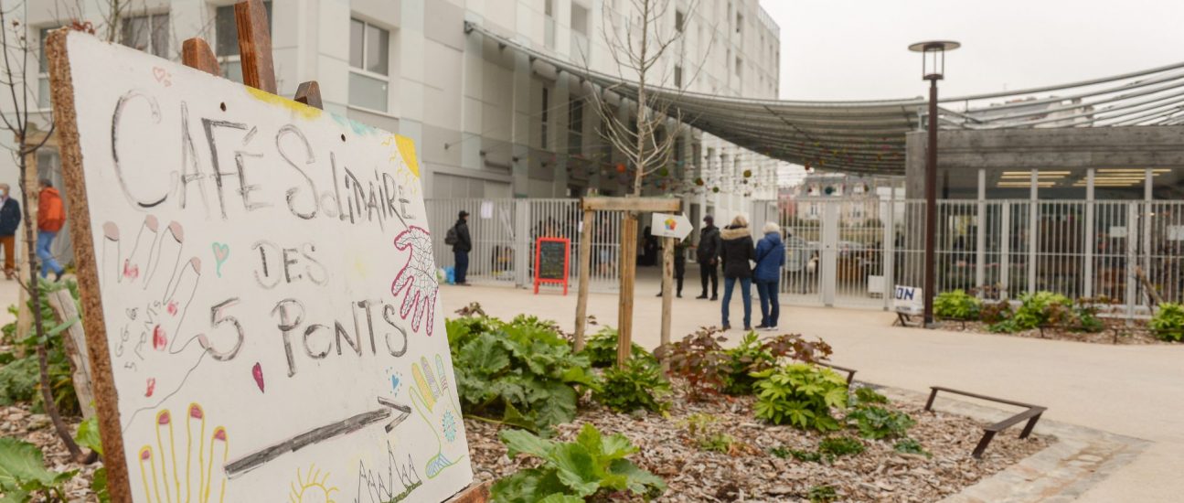 Inauguration résidence des 5 ponts par Bassem Asseh, 1er adjoint délégué à la proximité, au dialogue citoyen, à la politique de la ville, au monde économique et emploi et élu métropolitain. Nantes (Loire-Atlantique) 11/2021 © Thierry Mezerette/Nantes Métropole