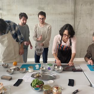Défis Climat - Atelier cuisine 0 déchet avec Solène Bail de PAMM – Prêt à Mieux Manger