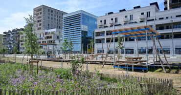 Jardins de l'Estuaire. L'Ecluse. Aire de loisir conçue par les collectifs GRU et VOUS. Quartier Prairie-au-Duc. Nantes (Loire-Atlantique) 06/2026 © Vincent Jacques / Samoa.